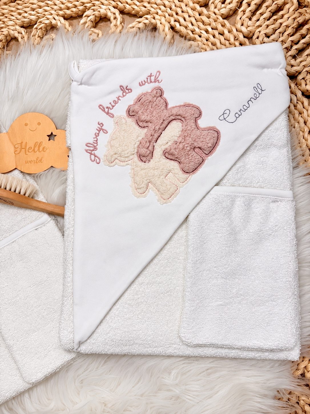 Caramell-Hooded Towel With Glove