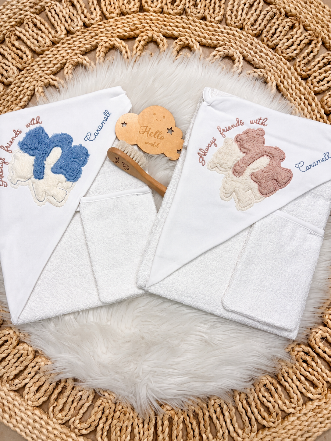 Caramell-Hooded Towel With Glove