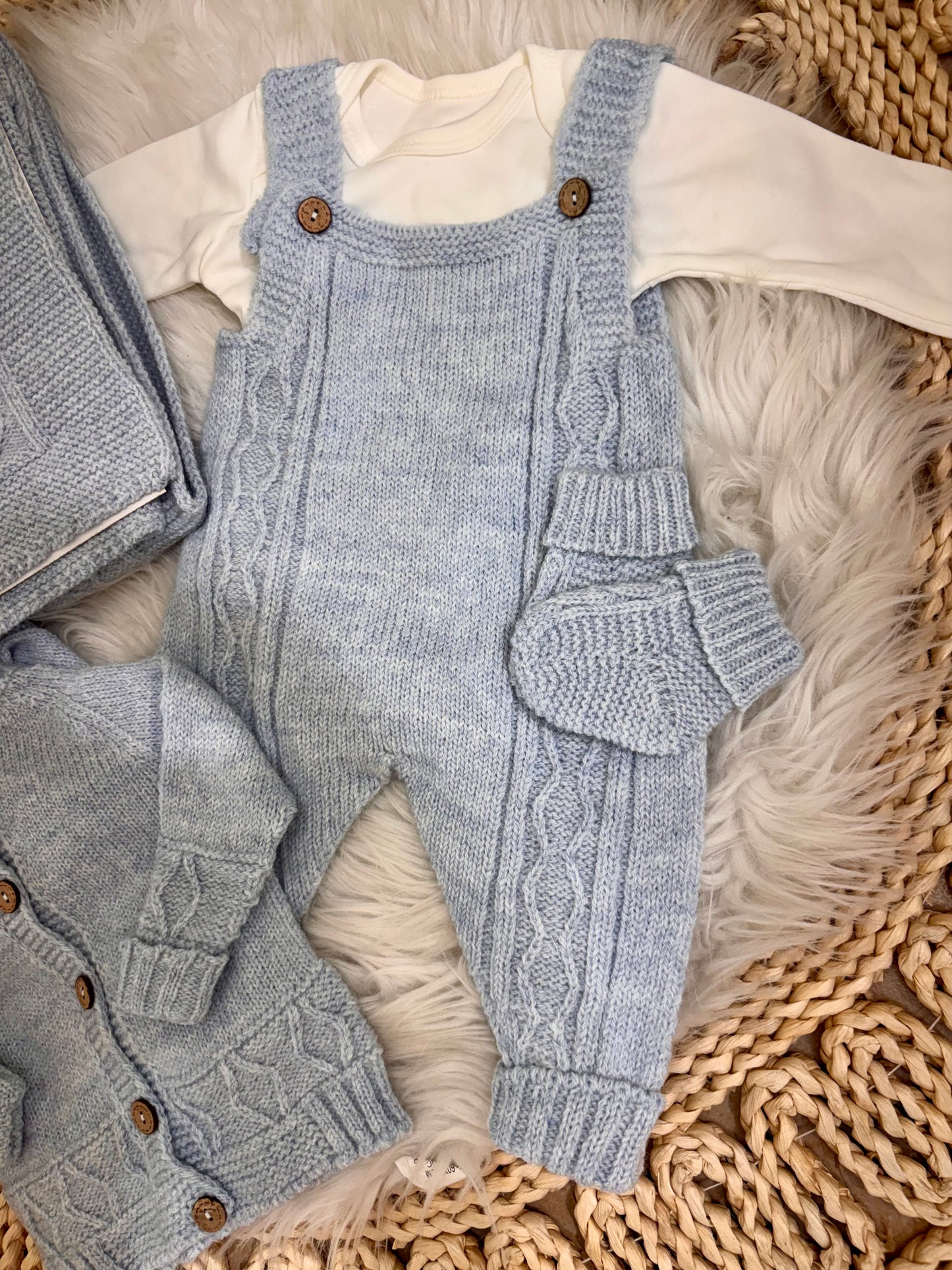 Nipperland-Knitted 4-Piece Set