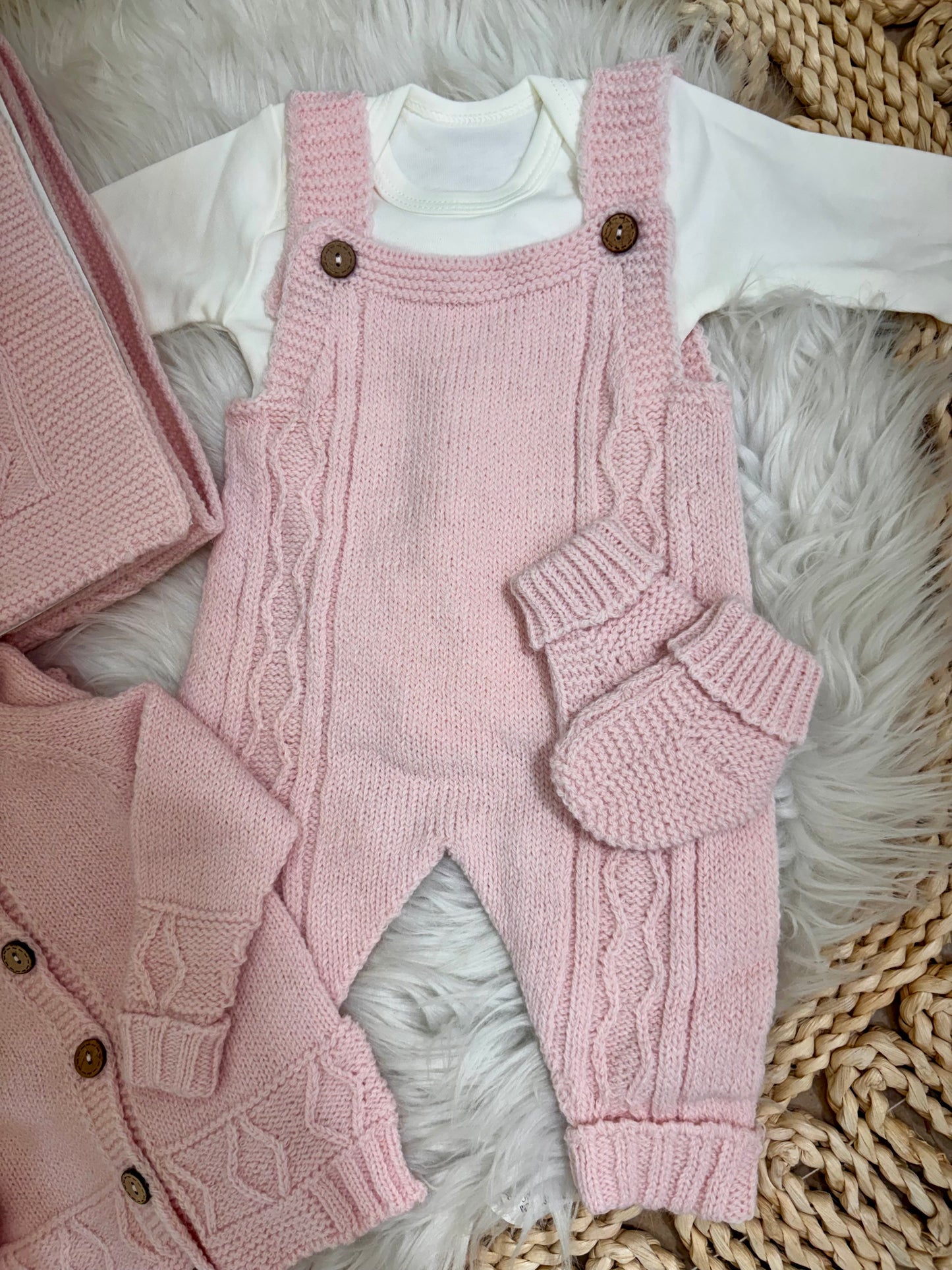 Nipperland-Knitted 4-Piece Set