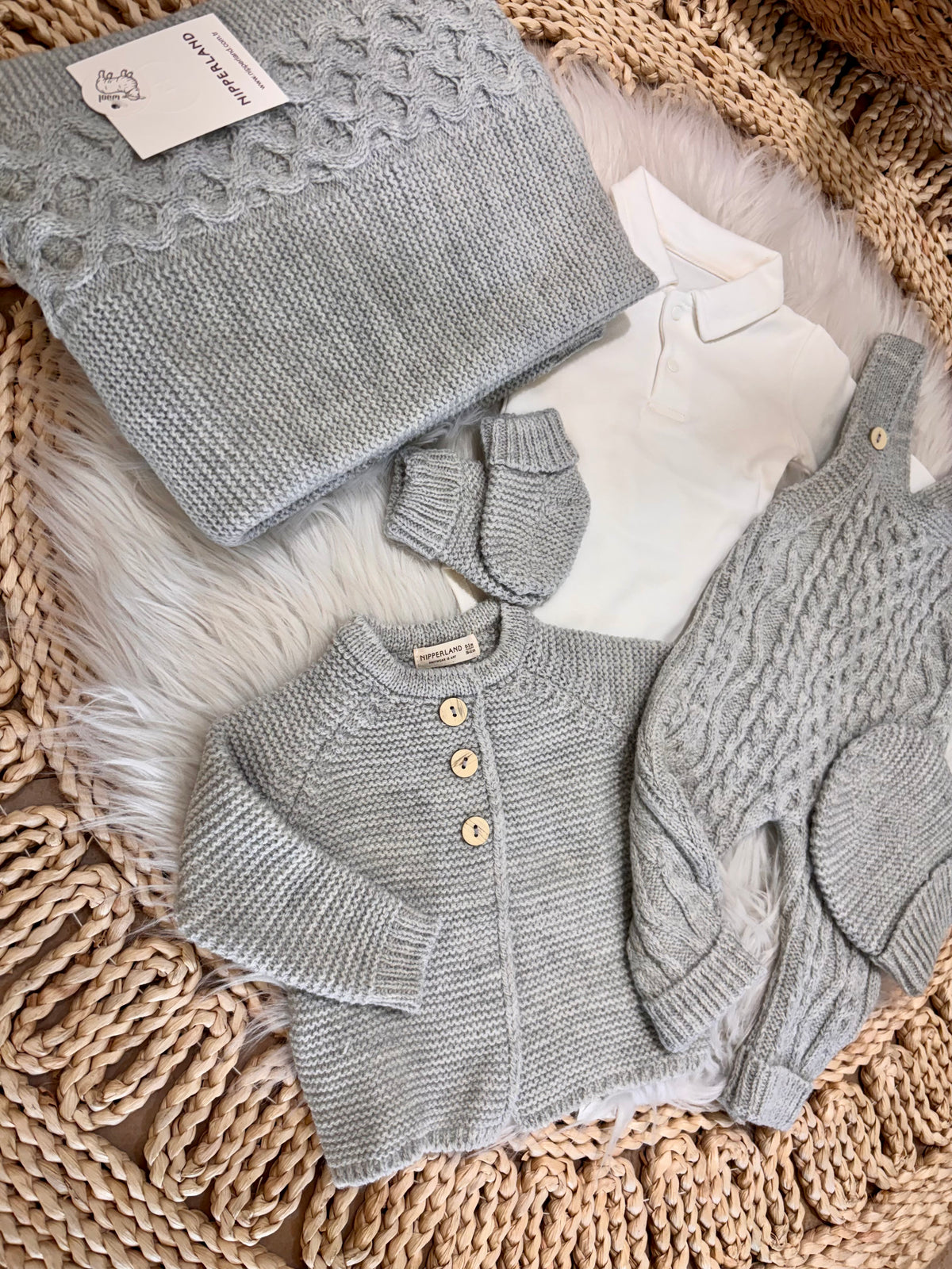 Nipperland-Knitted 6-Piece Hospital Set