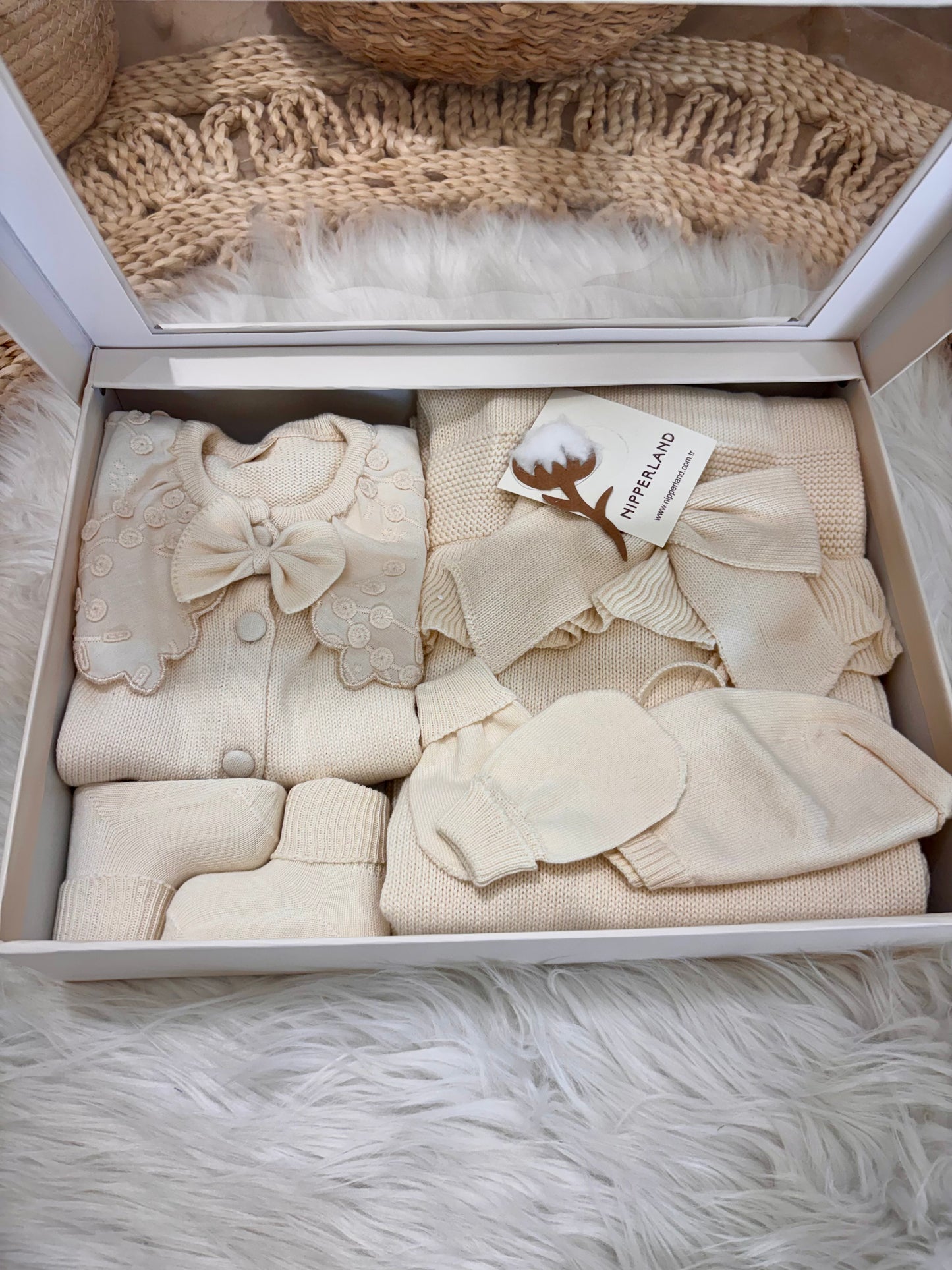 Nipperland-Knitted 5-Piece Set
