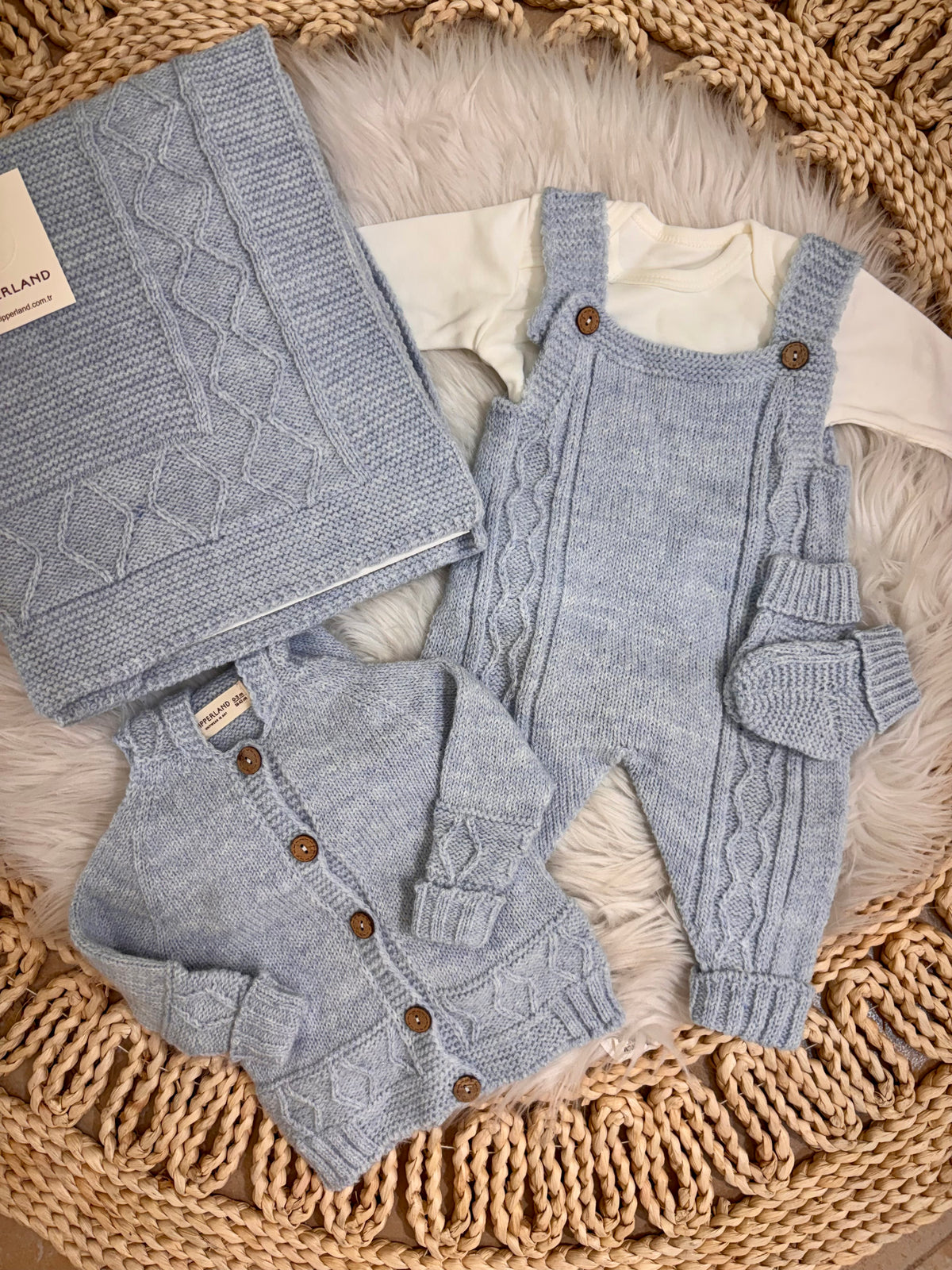 Nipperland-Knitted 4-Piece Set