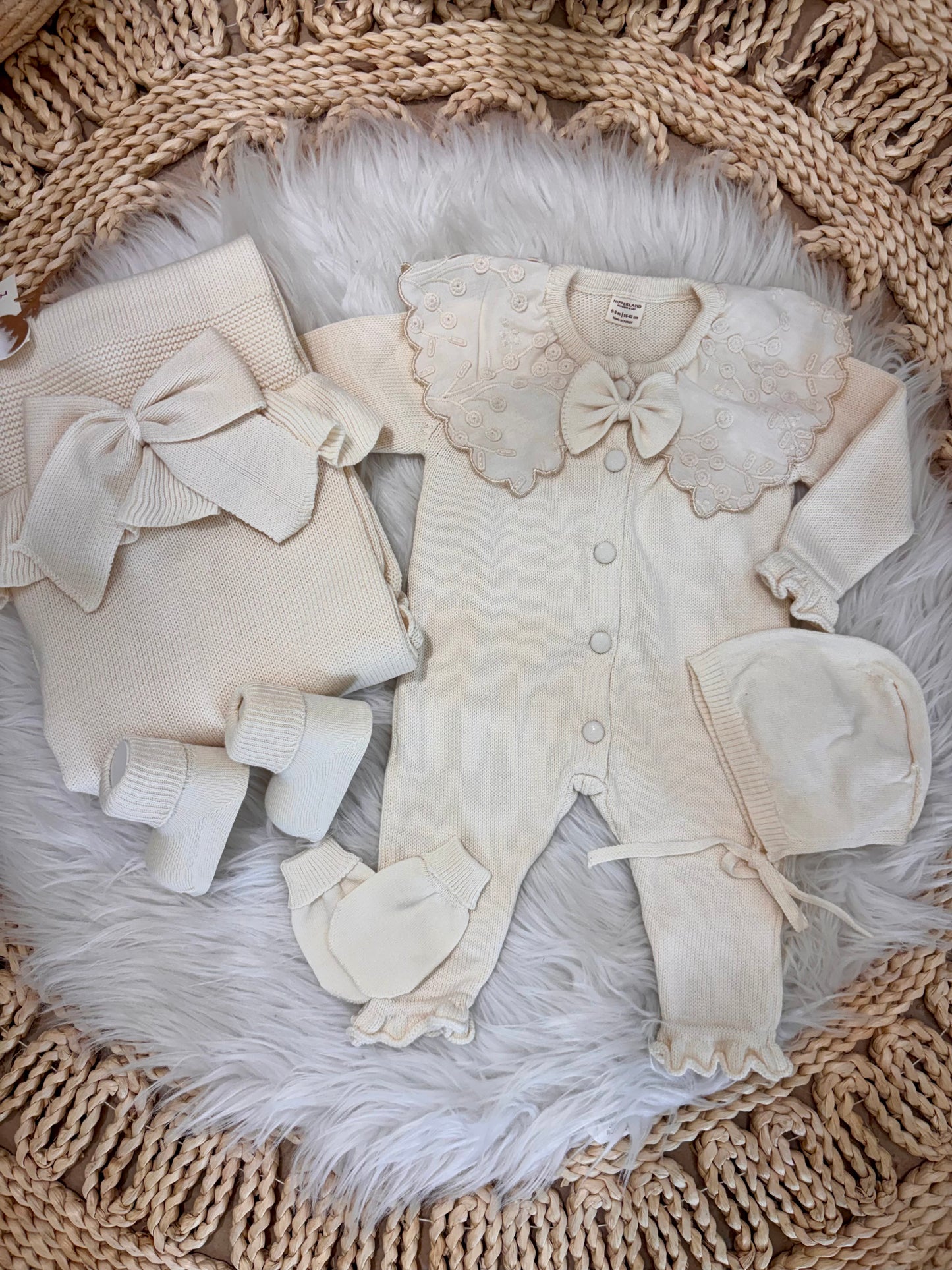 Nipperland-Knitted 5-Piece Set