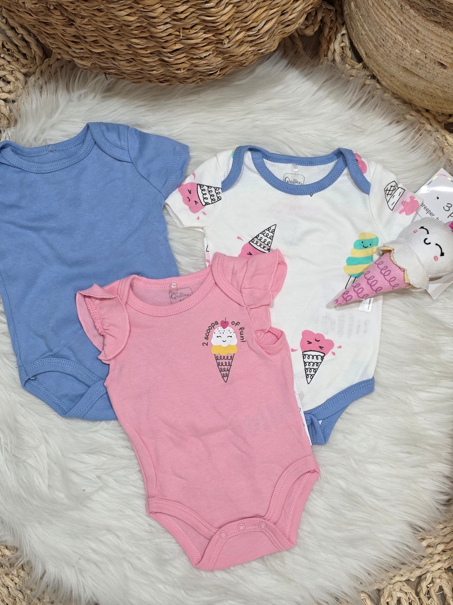 TinyDino-Icecream Bodies Set of 3 Pcs with a Toy