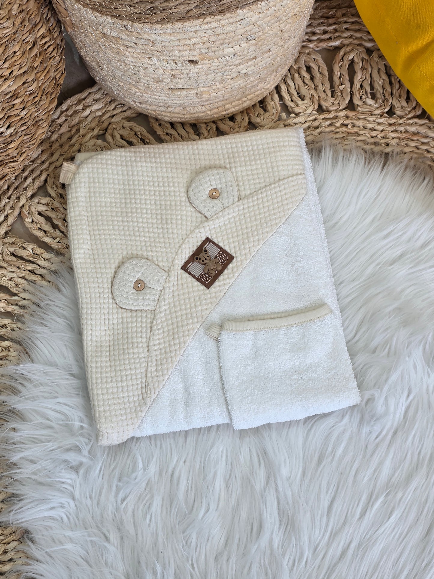 Caramell-Hooded Towel