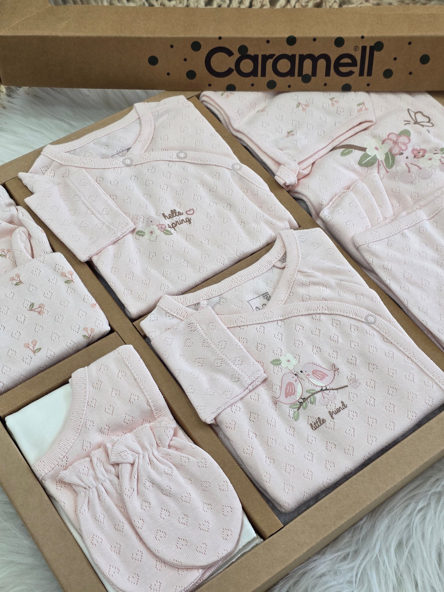 Caramell-Newborn Hospital set of 10 Pcs