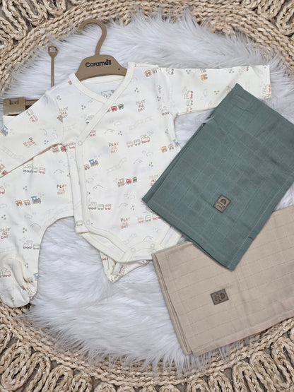 Caramell-Toys Set of 3pcs with Blanket
