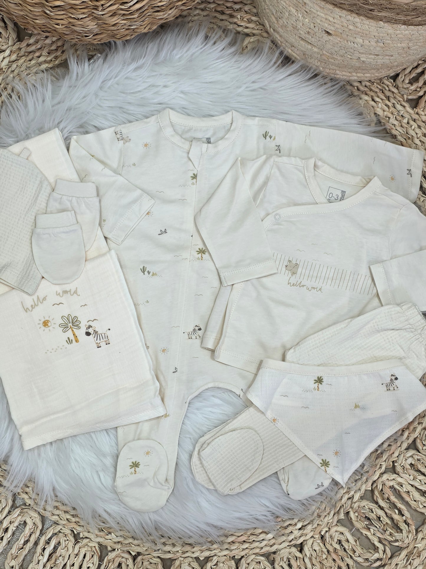 Caramell-Newborn Cotton Jungle Set of 10 Pcs